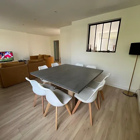 Modern House Next Disneyland Esbly